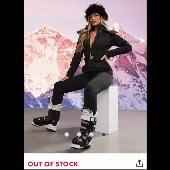 ASOS 4505 Ski - Fitted BodySuit - Fur Faux Hood - Black